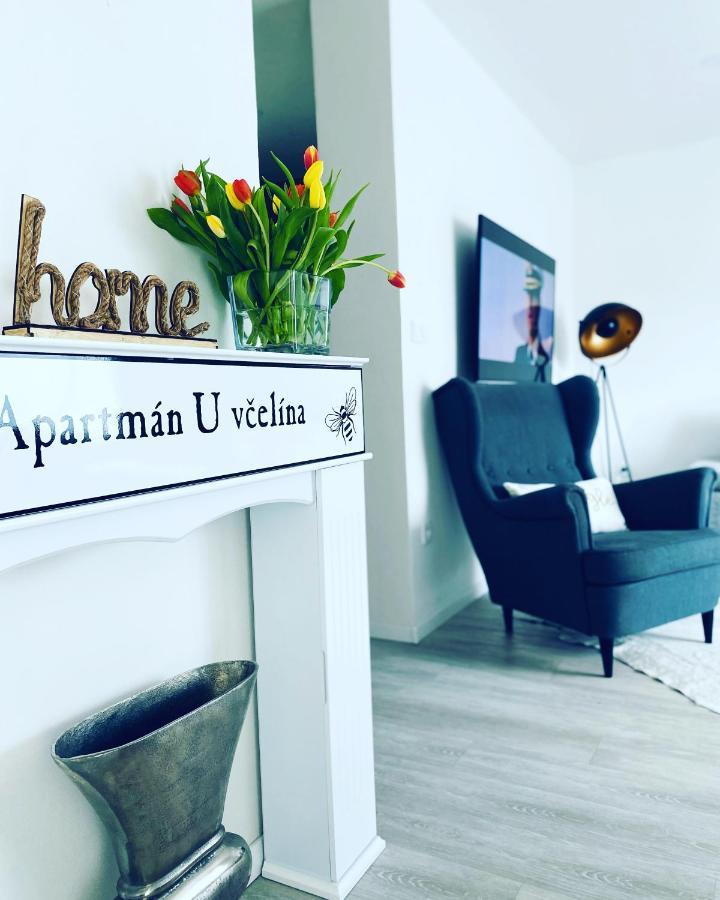 Apartman U Vcelina Chlumec nad Cidlinou Exteriér fotografie